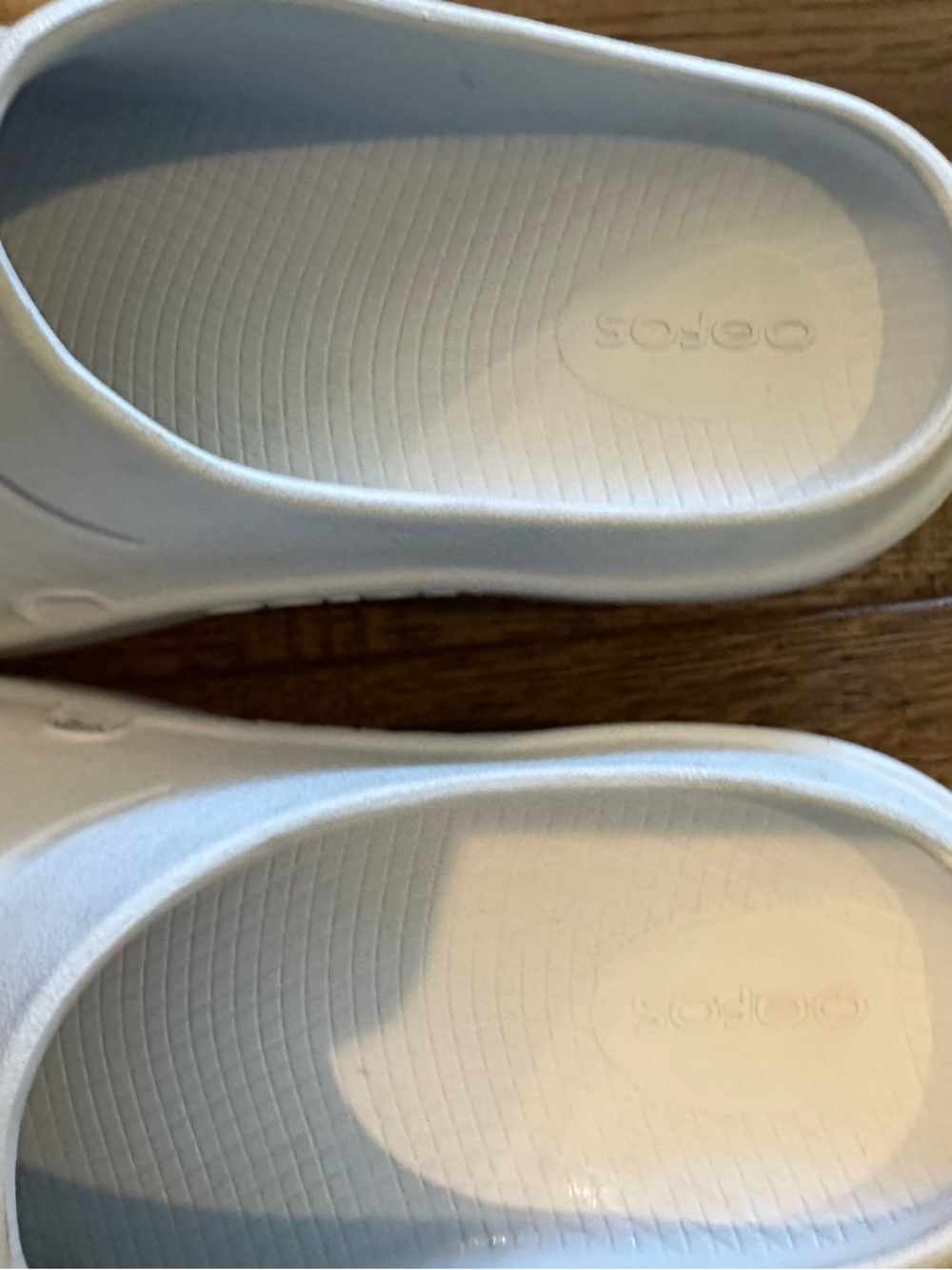 OOFOS - Picture 12 of 13